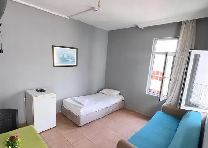 Respect אלאניה