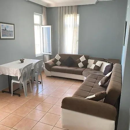 Respect 阿拉尼亚