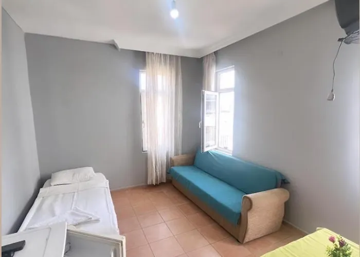 Respect Аланія